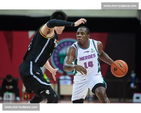 西班牙男篮迎战俄罗斯强敌焦点对决胜负悬念拉满国际赛场激情碰撞 西班牙男篮迎战俄罗斯强敌焦点对决胜负悬念拉满国际赛场激情碰撞